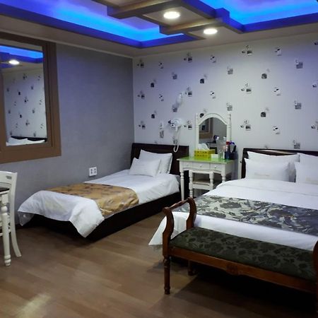 Tiffany Motel Mokpo Zewnętrze zdjęcie
