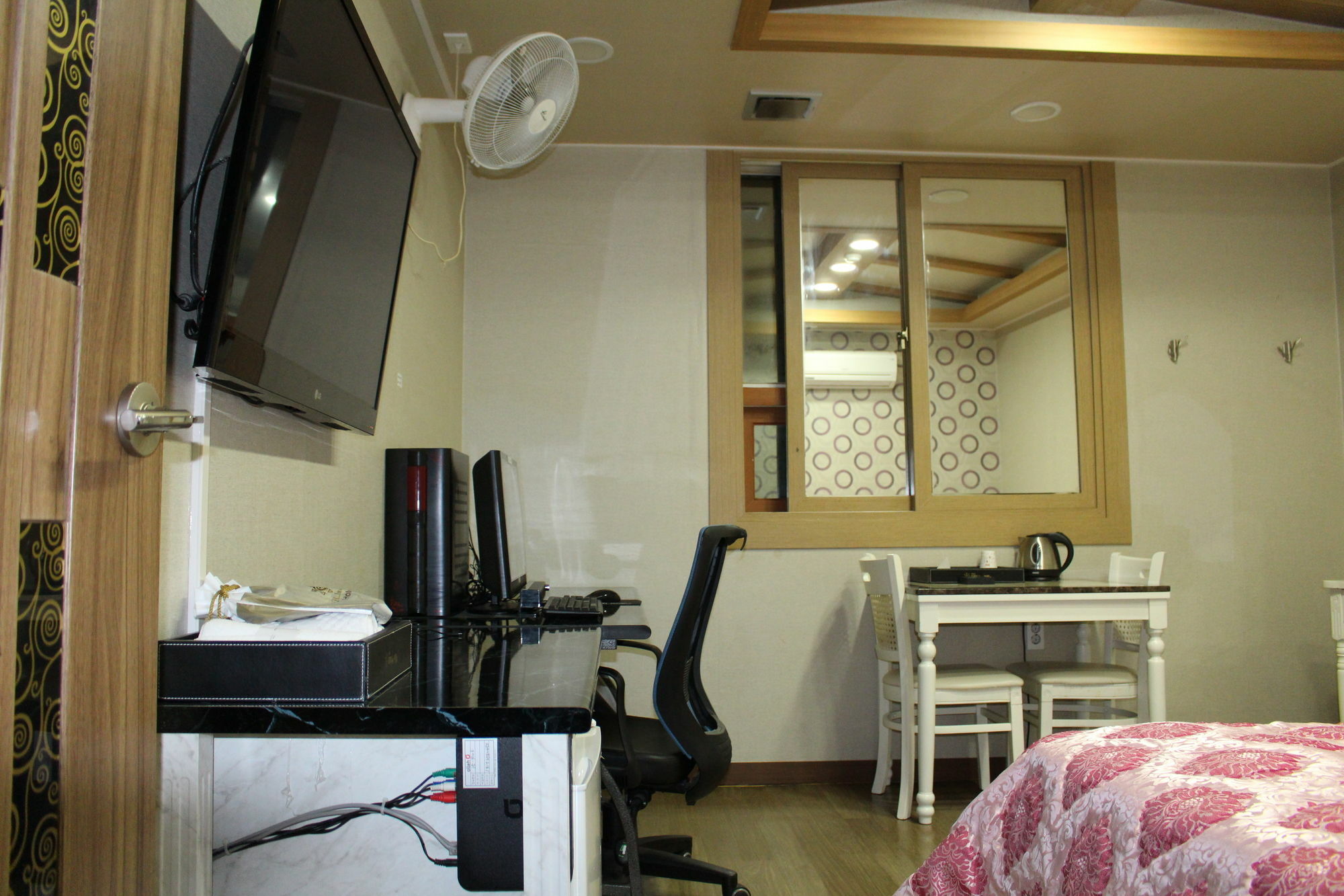 Tiffany Motel Mokpo Zewnętrze zdjęcie